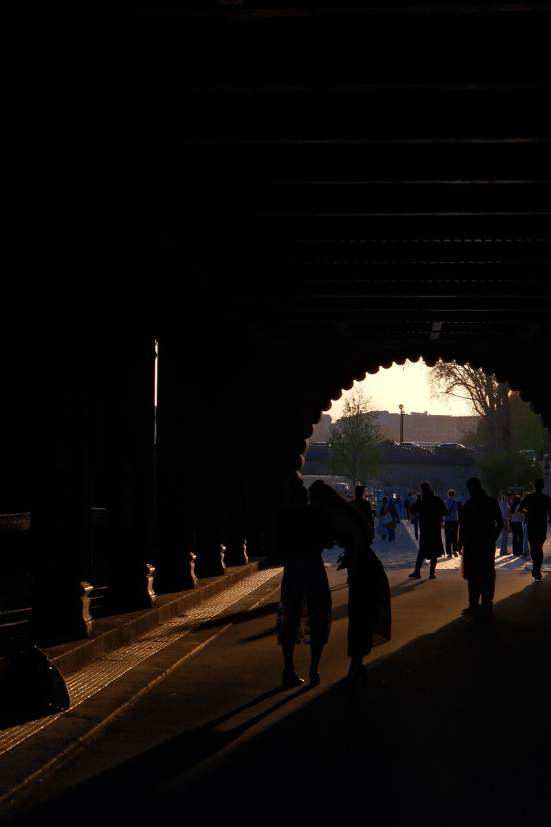 Eiffel Tower (night)